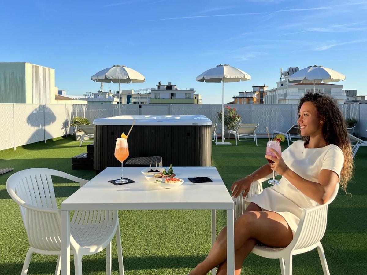 Hotel Pillon Bibione Luaran gambar