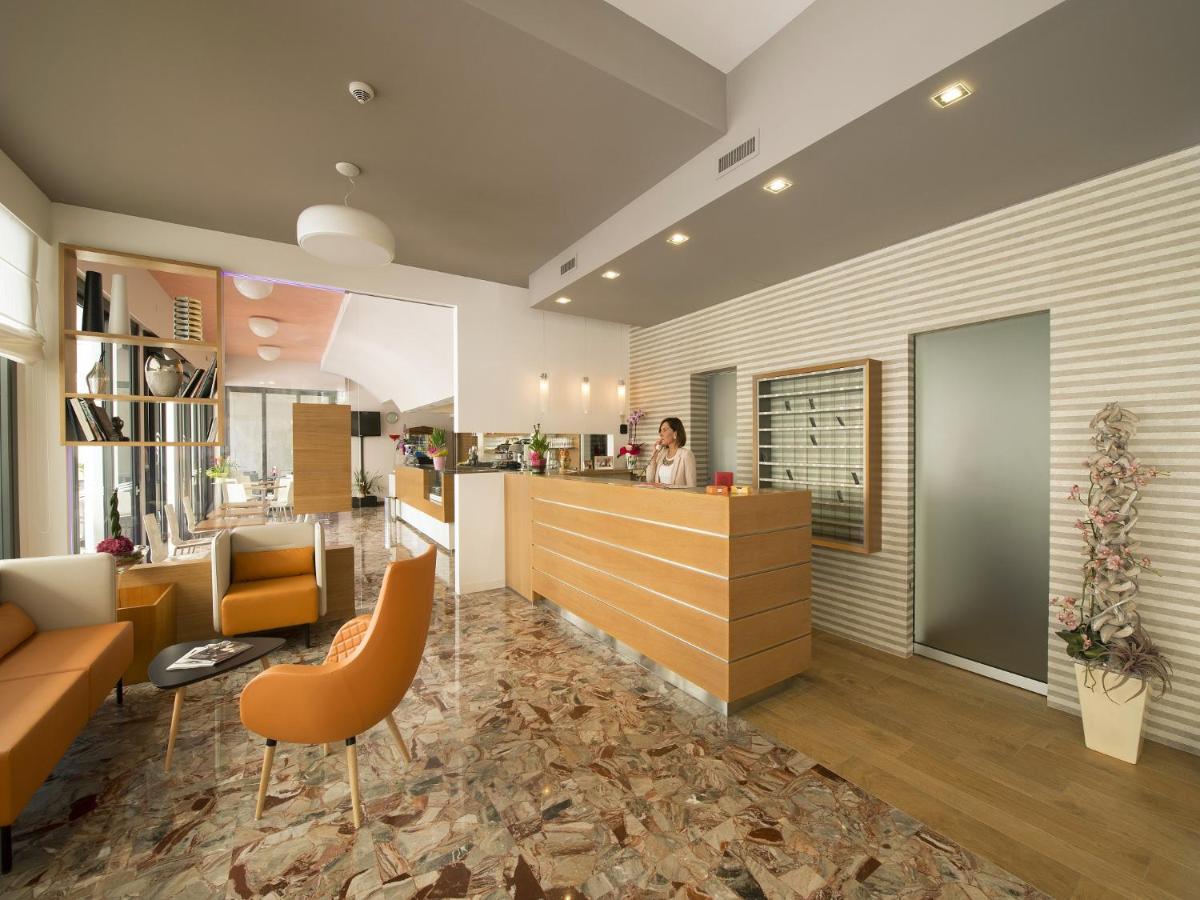 Hotel Pillon Bibione Luaran gambar
