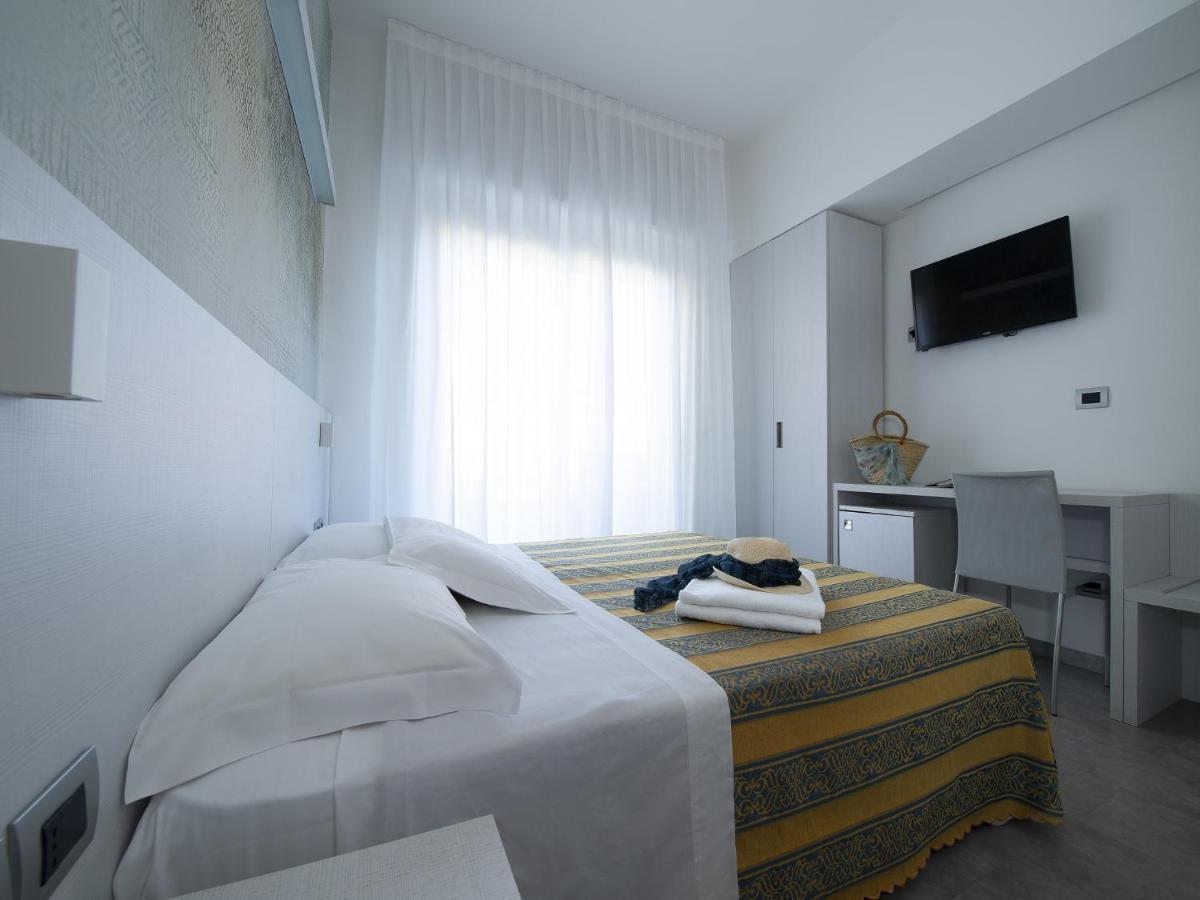 Hotel Pillon Bibione Luaran gambar