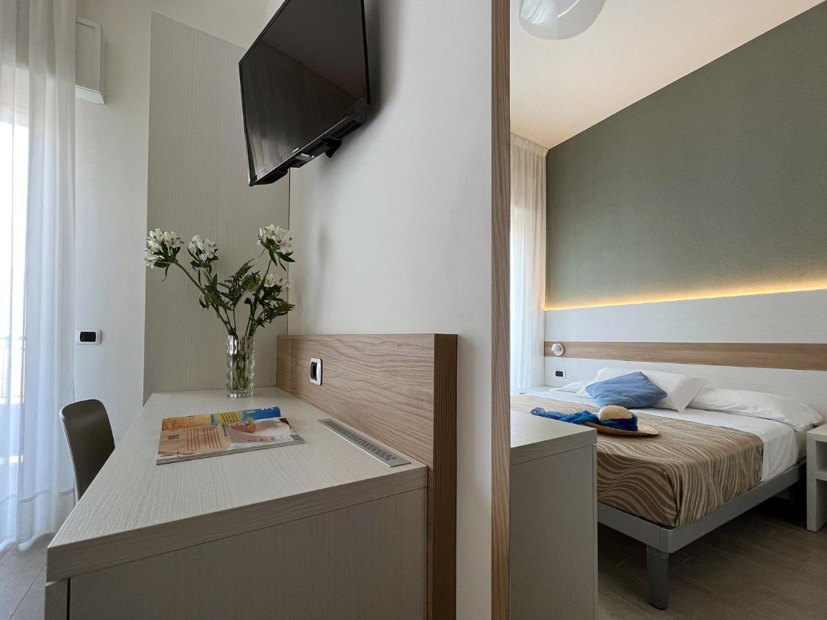 Hotel Pillon Bibione Luaran gambar