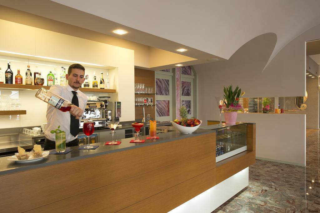 Hotel Pillon Bibione Luaran gambar