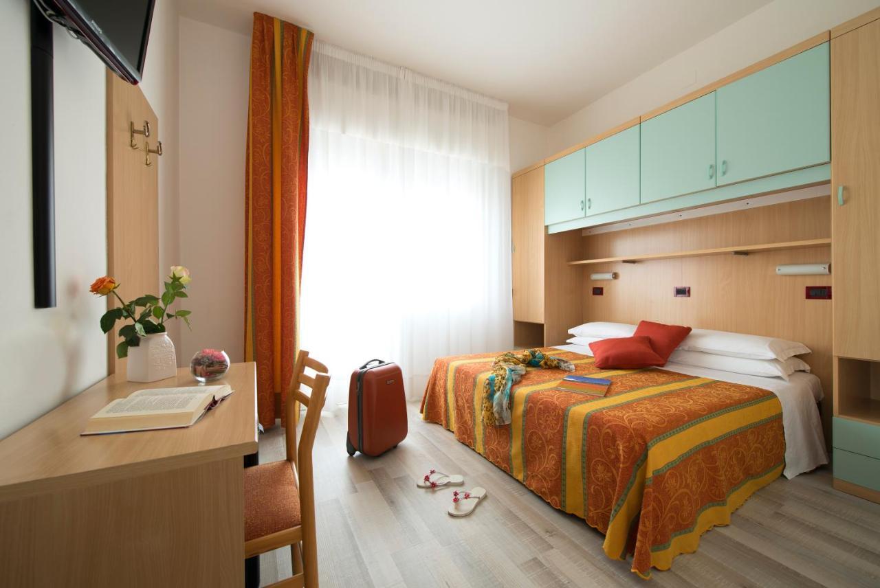 Hotel Pillon Bibione Luaran gambar
